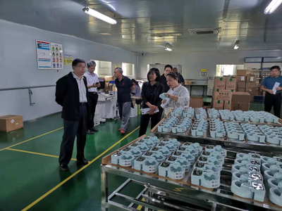 衡水市人社局深入企業(yè)開展“就業(yè)創(chuàng)業(yè)政策進(jìn)企業(yè)”宣傳活動(dòng)